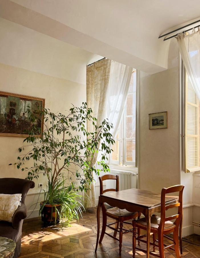 Maison Sainte Barbe Autun ภายนอก รูปภาพ