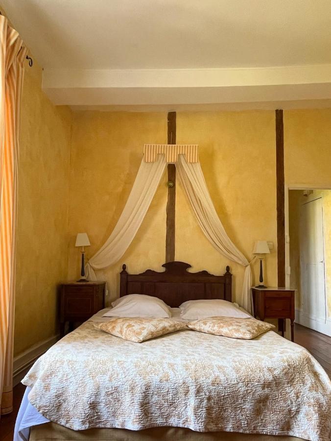 Maison Sainte Barbe Autun ภายนอก รูปภาพ
